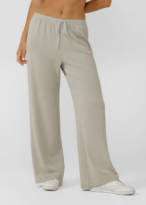 Lorna Jane Downtime Pants - Sea Salt