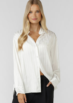 Lorna Jane After Hours Long Sleeve Shirt - Porcelain