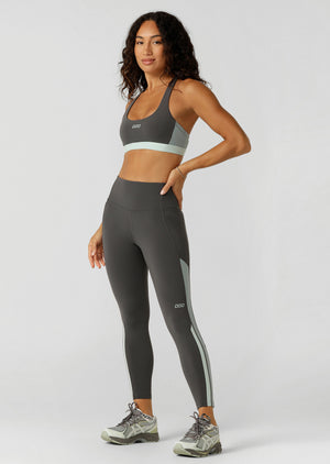Lorna Jane Trailblazer Pocket Sports Bra - Titanium