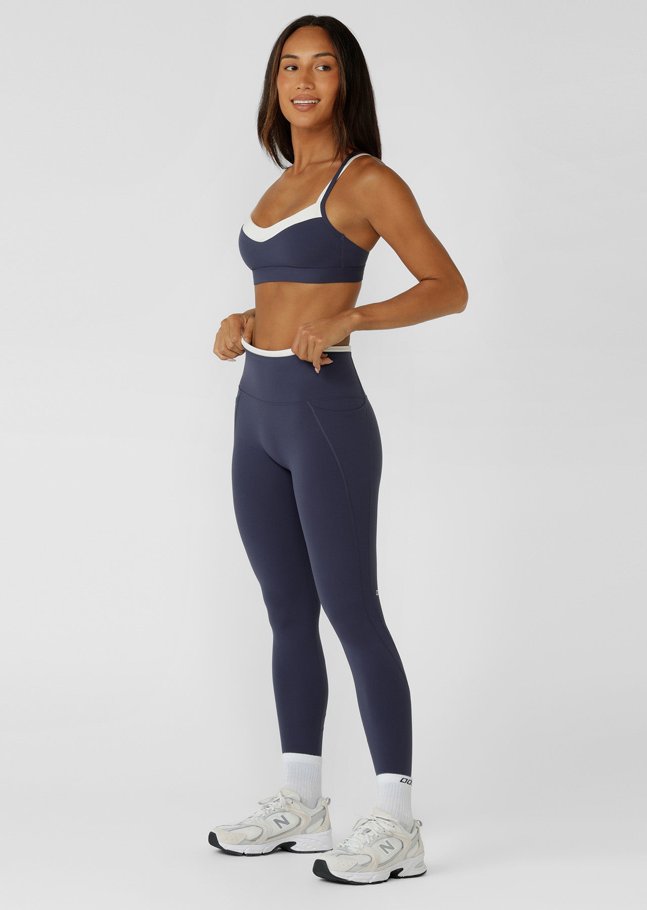 Lorna Jane Half Time Sports Bra - Platinum Navy