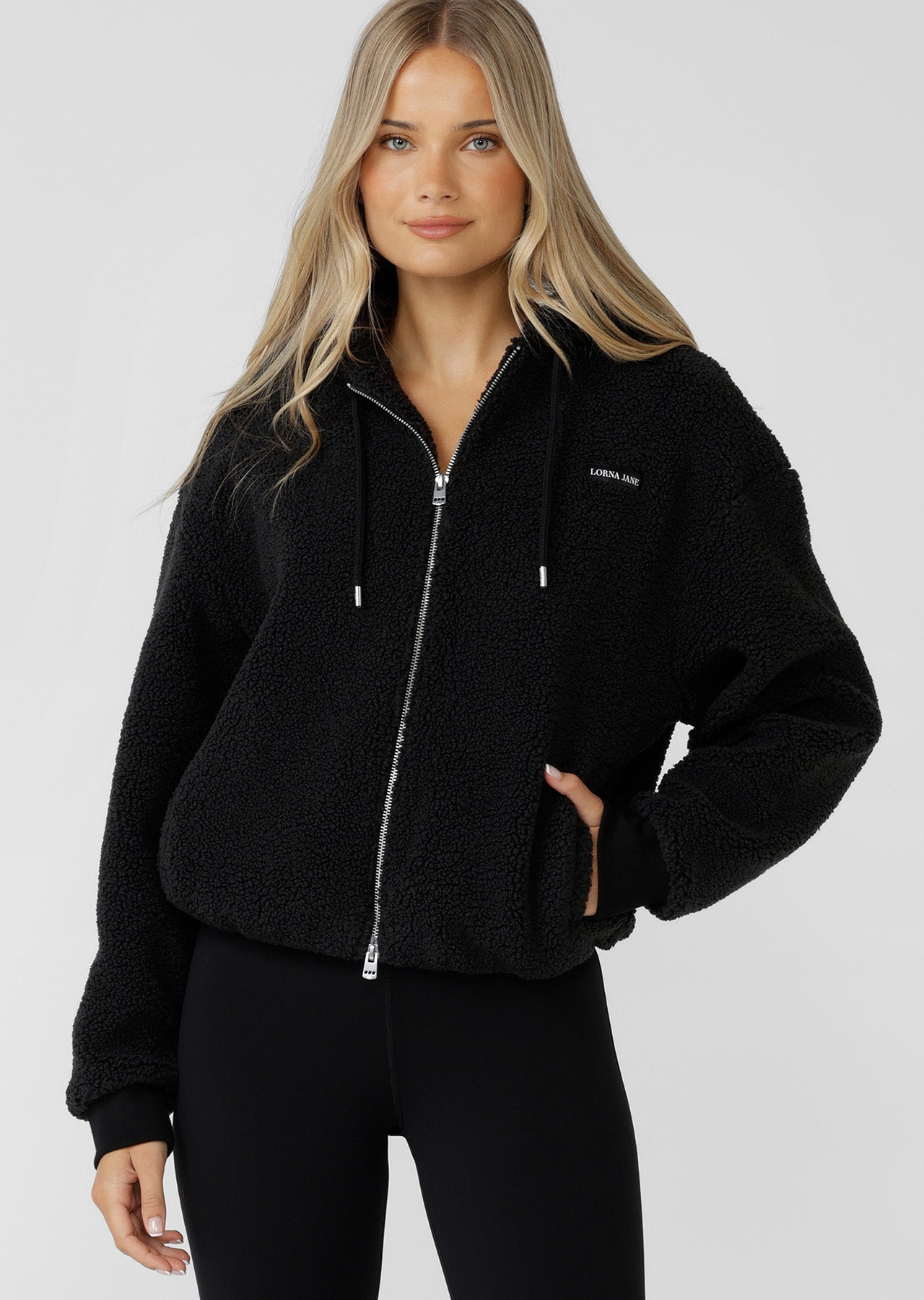 Clothing > Jackets, Hoodies and Sweats > Hoodies