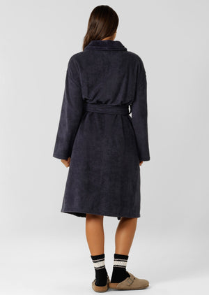 Lorna Jane R&R Lounge Robe - Platinum Navy