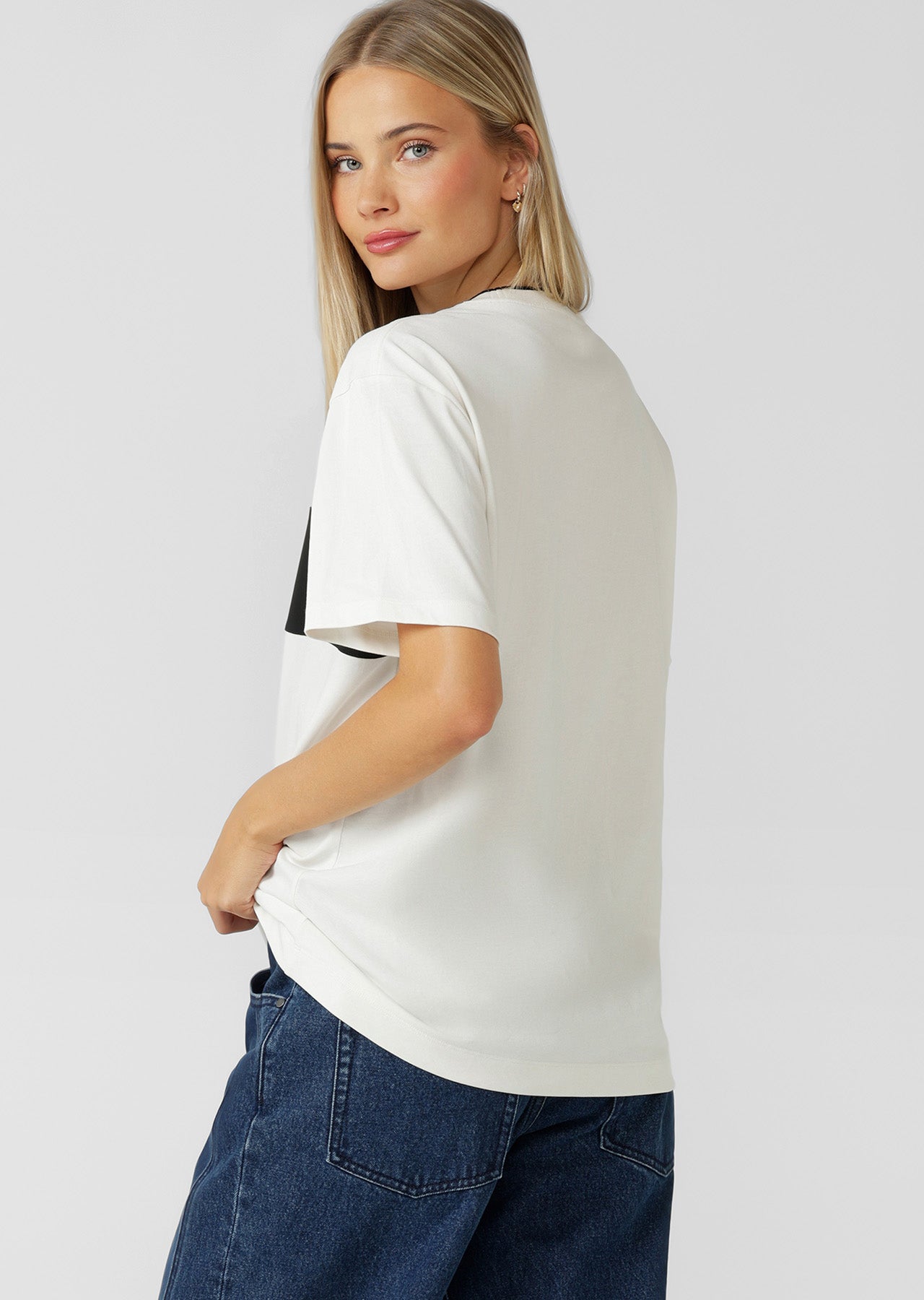 Lorna Jane Heritage Sports T-Shirt - Porcelain