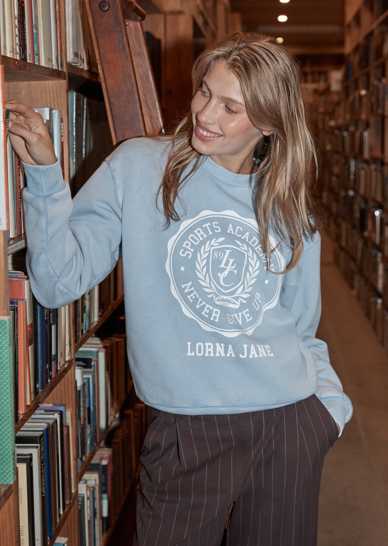 Lorna Jane College Collection Washed Sweat - Washed Vibrant Sky