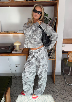 Lorna Jane Authentic Washed Camo Cargo Pants - Soft Camo Print