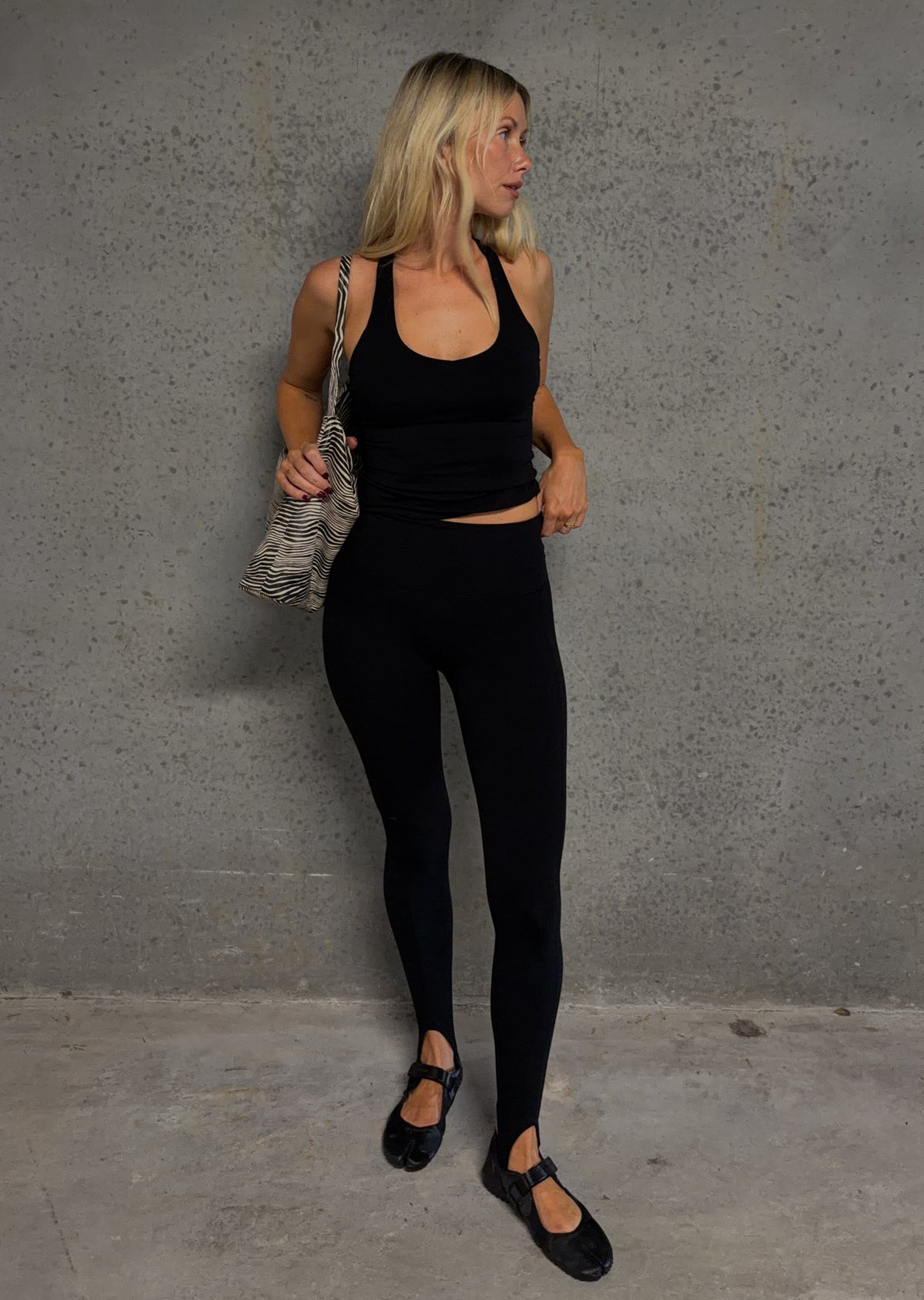 Lorna Jane Last Call Stirrup Leggings - Black