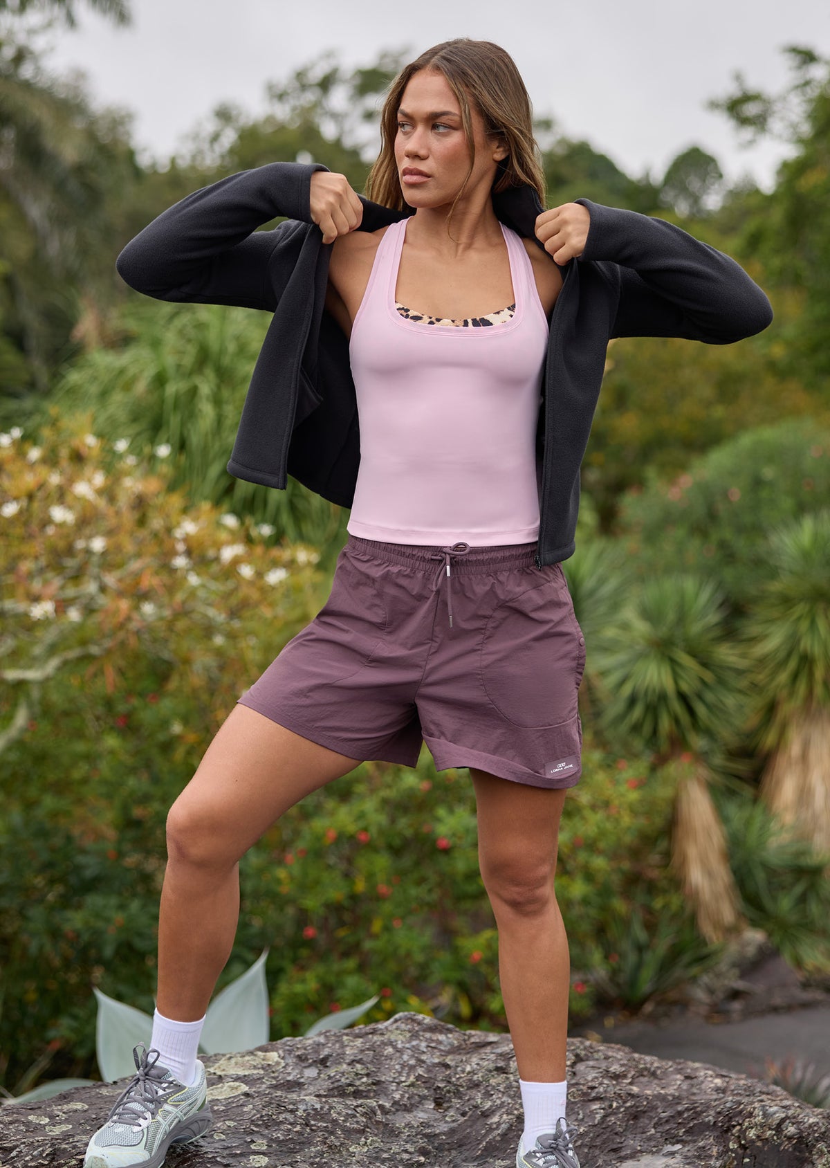 Lorna Jane Advantage Shorts - Amethyst Shadow