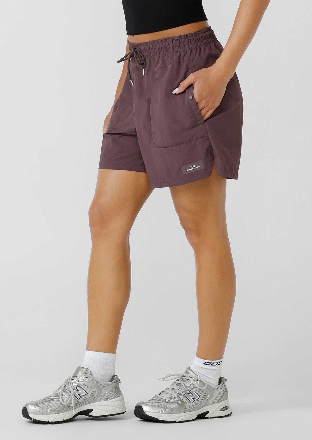 Lorna Jane Advantage Shorts - Amethyst Shadow