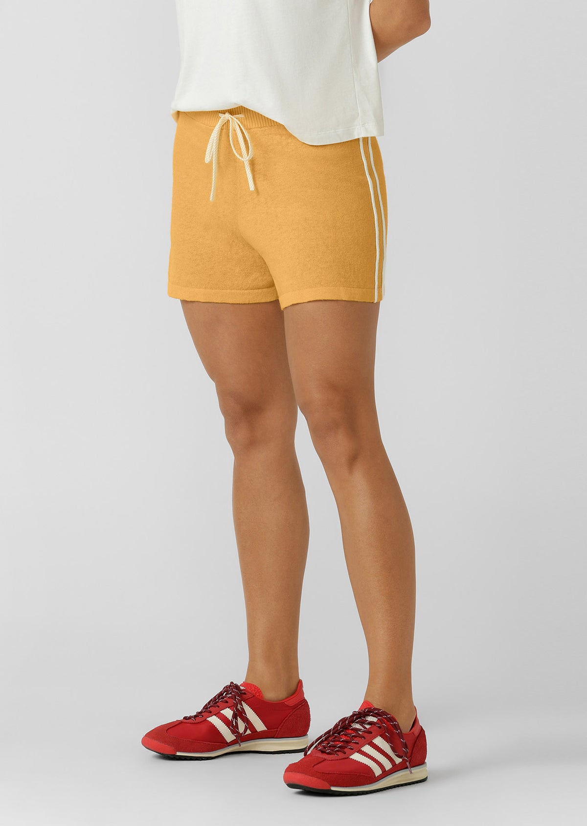 Lorna Jane Academy Knit Shorts - Honey
