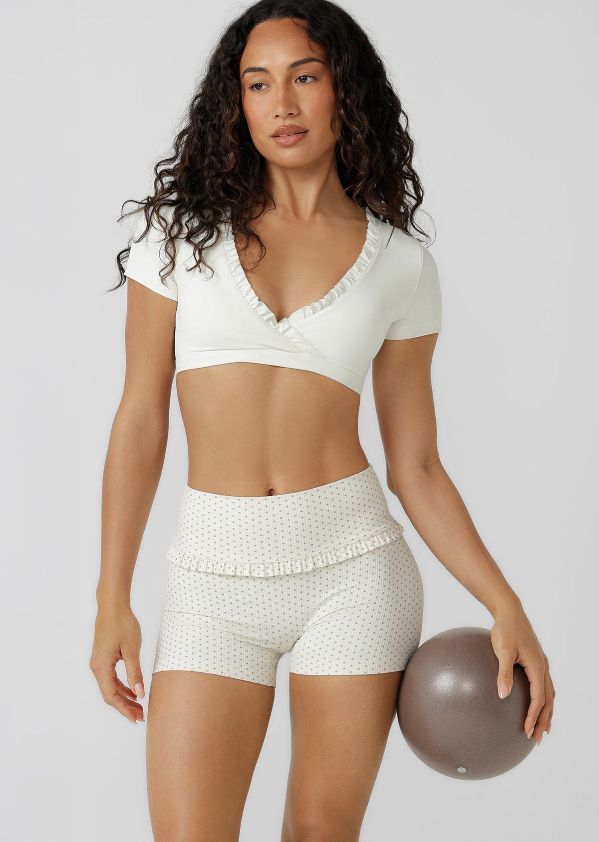 Lorna Jane The Frill Of It Bra Top - Porcelain