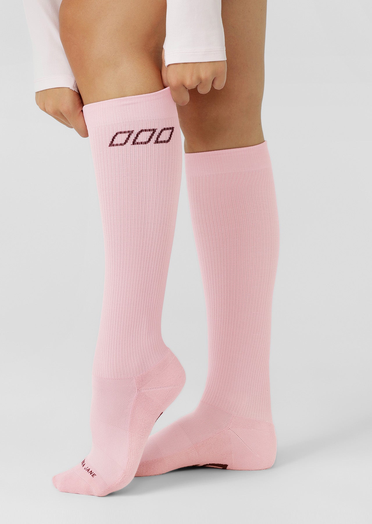 Lorna Jane Soft Compression Socks - Dusty Rose & Dark Ruby