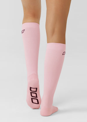 Lorna Jane Soft Compression Socks - Dusty Rose & Dark Ruby
