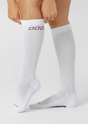 Lorna Jane Soft Compression Socks - White & Dark Ruby