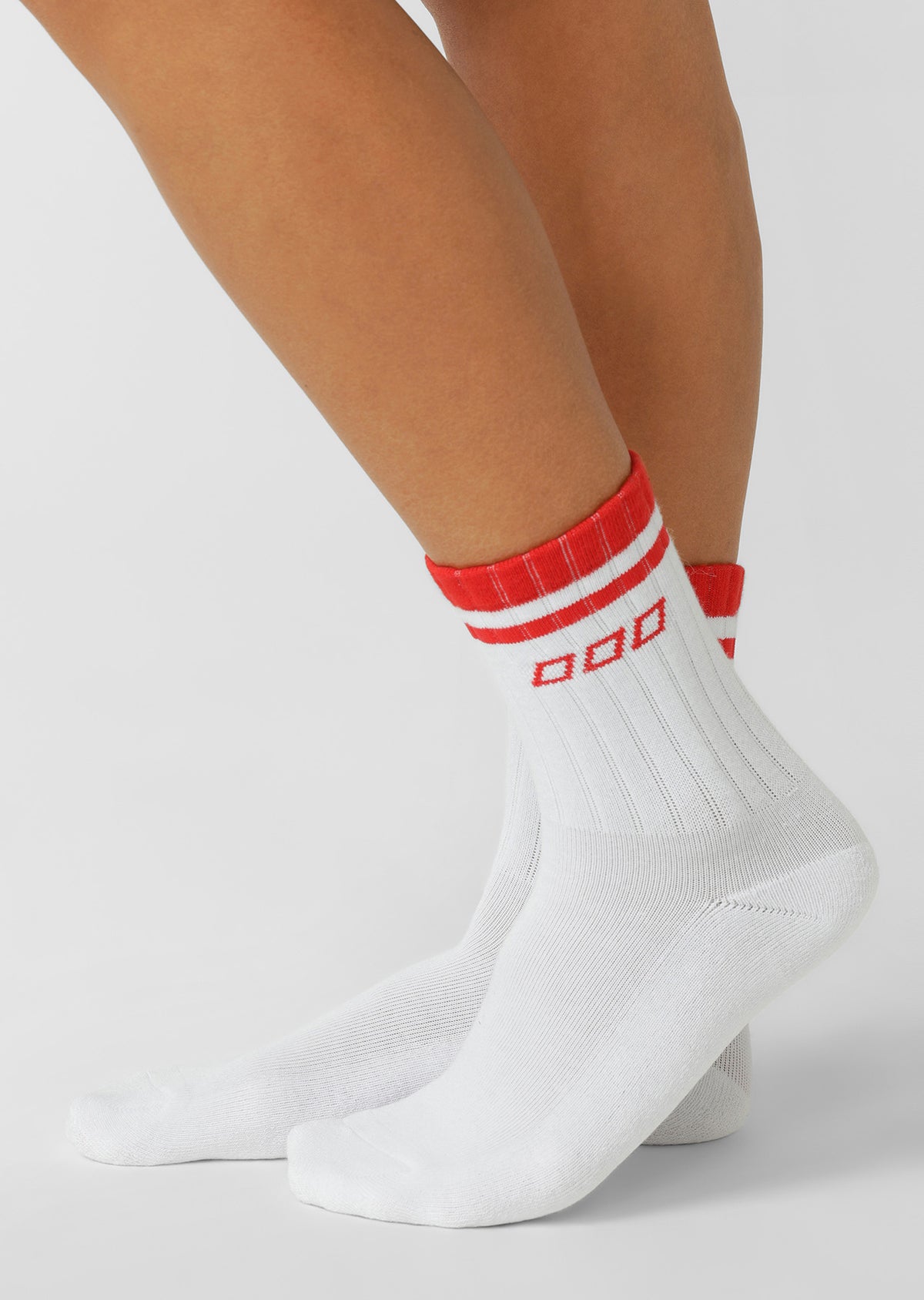 Lorna Jane Throwback Icon Crew Socks - White & Lucky Red