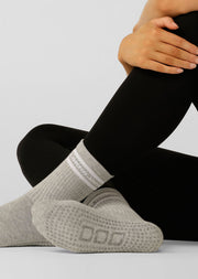 Lorna Jane Pilates Grip Crew Socks - Grey Marl/White