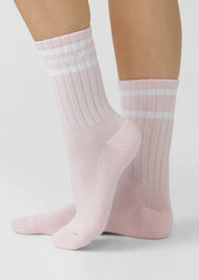 Lorna Jane Sporty Crew Socks - Pale Peony & White