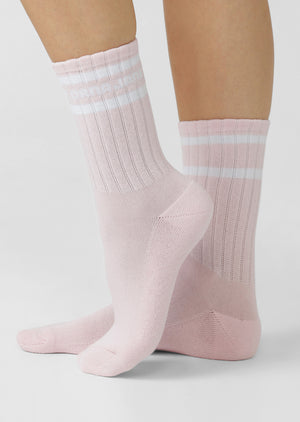 Lorna Jane Sporty Crew Socks - Pale Peony & White