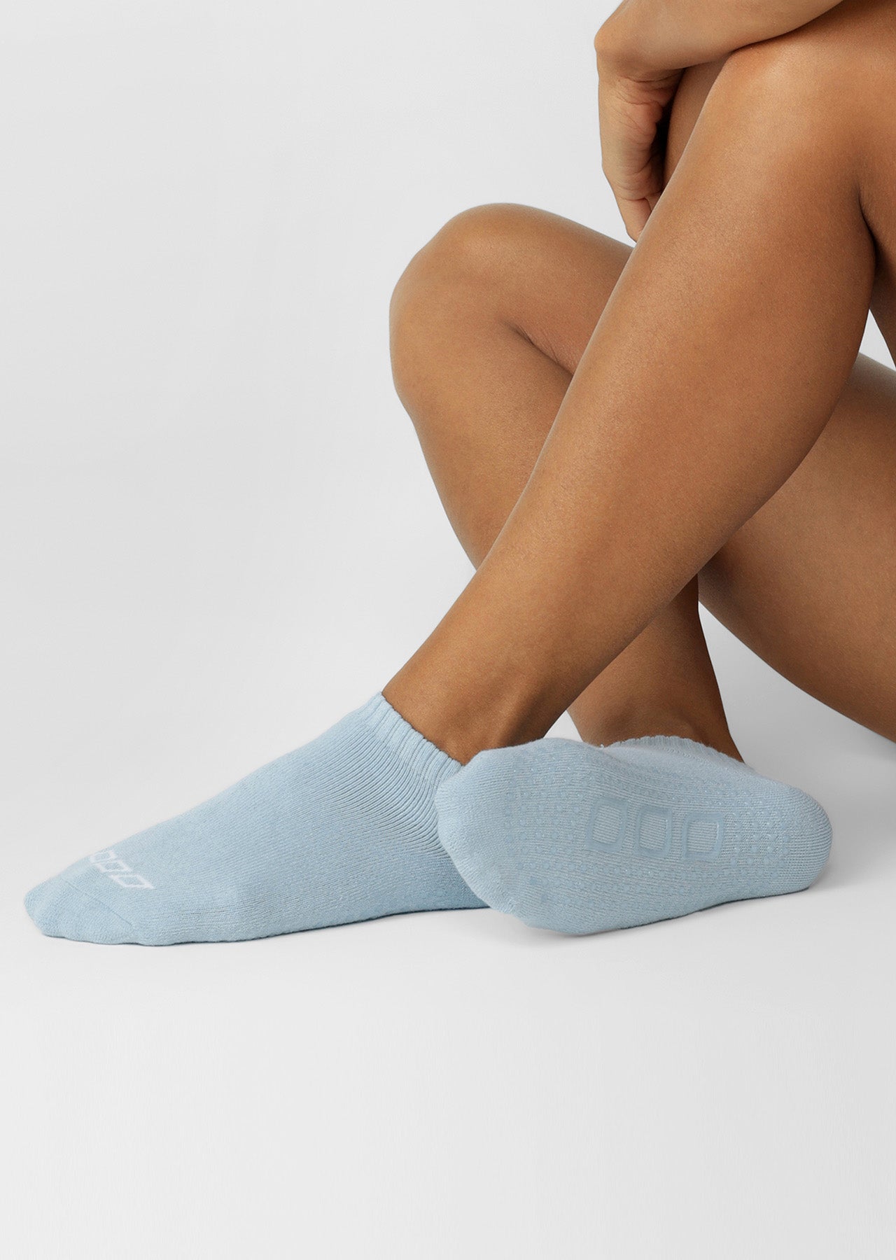 Lorna Jane Icon Pilates Grip Socks - Vibrant Sky