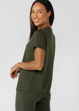 Lorna Jane Lotus T-Shirt - Luxury Green