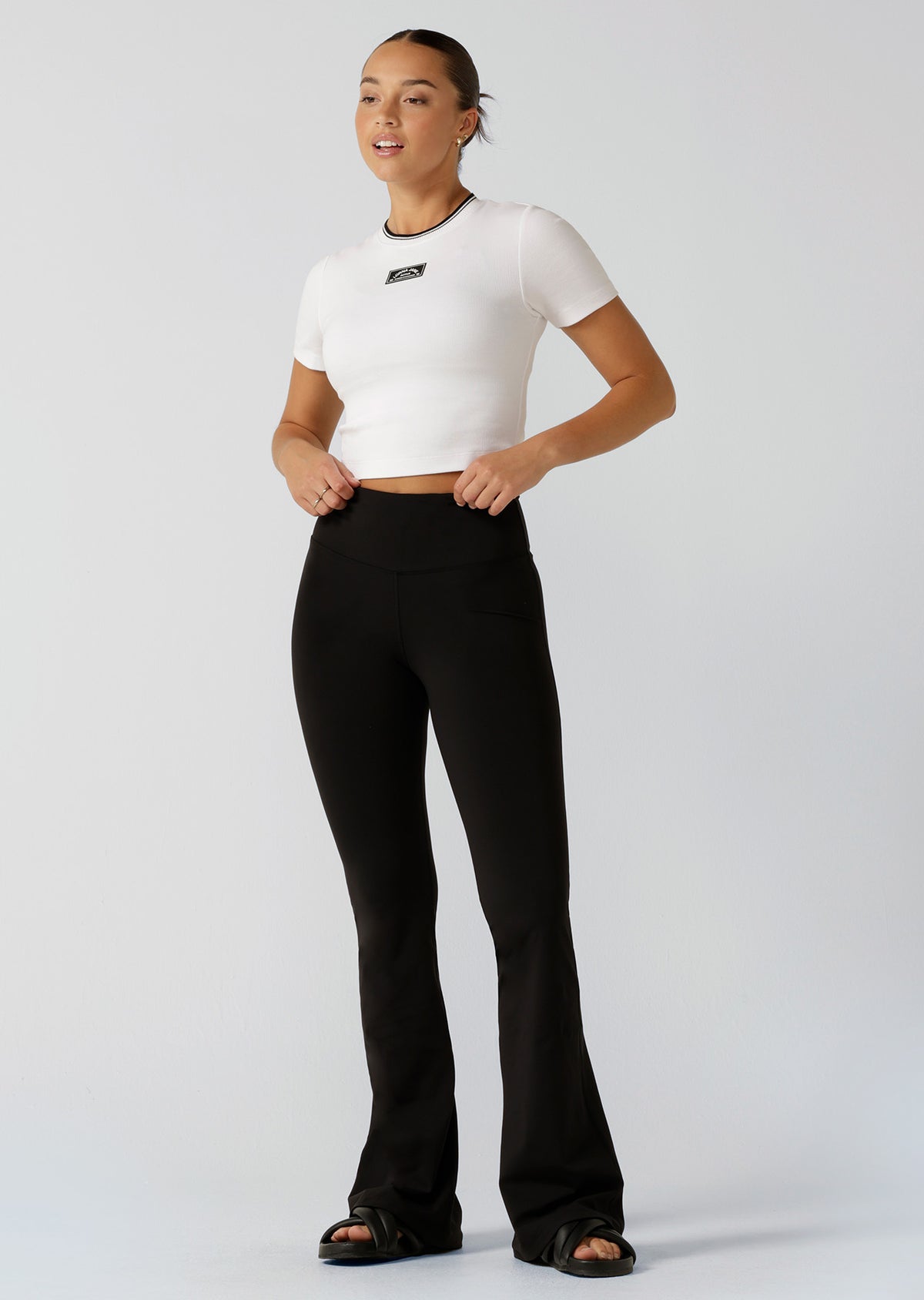 Lorna Jane Lotus Flared Leggings Tall - Black
