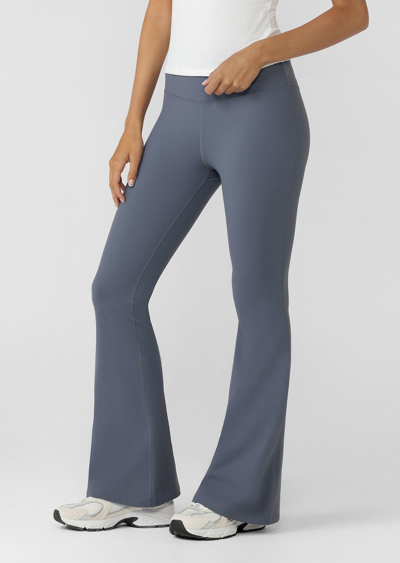Lorna Jane Lotus Thermal Flared Leggings - Shadow