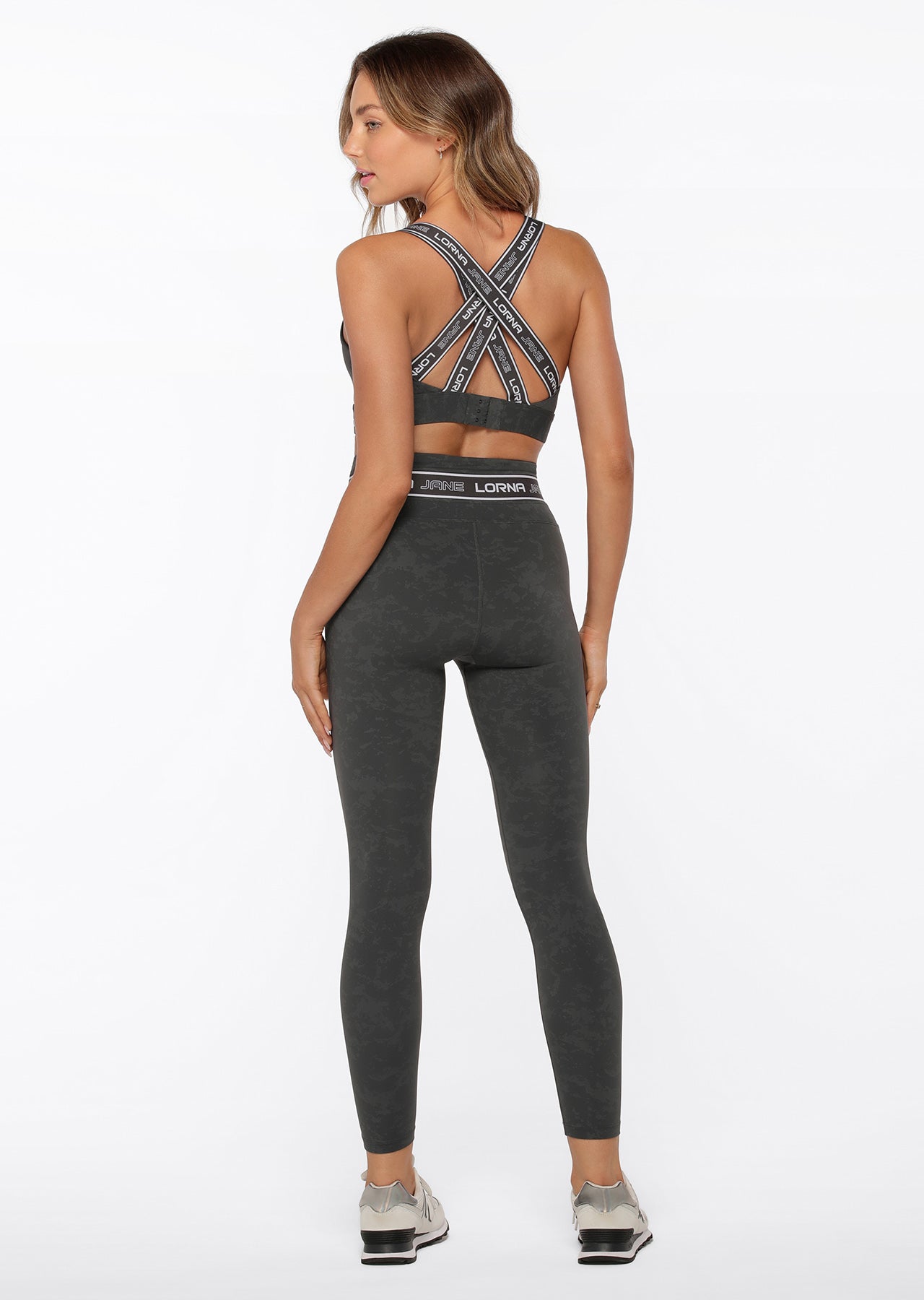 Lorna Jane Tempo Sports Bra - Washed Titanium