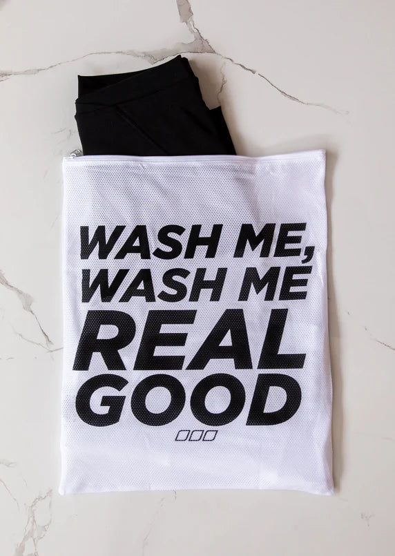 Washbag with text wash me, wash me real good
