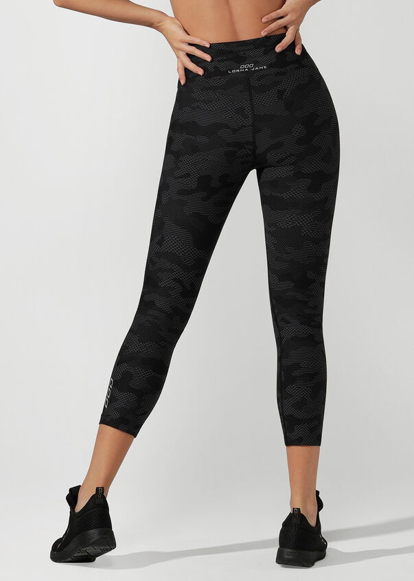 Lorna Jane Active - There's no blending in with this camo twinset